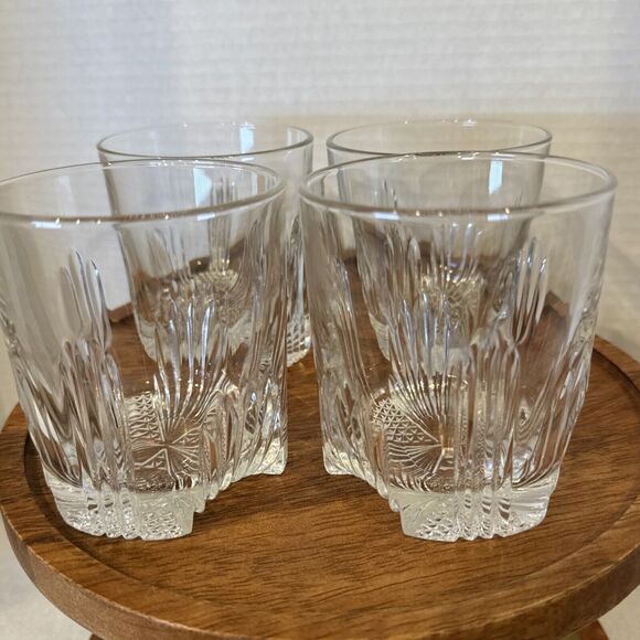 Selecta Italian Old Fashioned or Whiskey Glasses by Bormioli Rocco (4) - Picture 4 of 14
